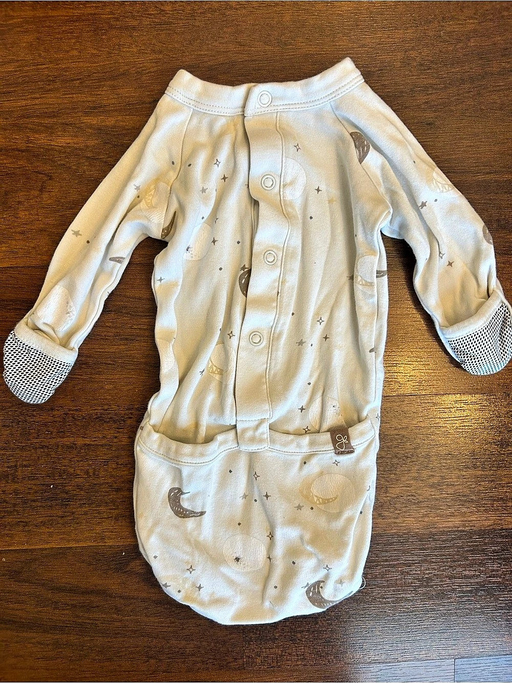 Goumi Baby NB Sleeper in White